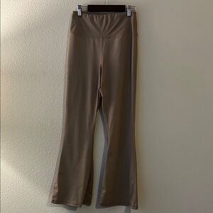 Women's Tan Buttery Soft Flared Leggings